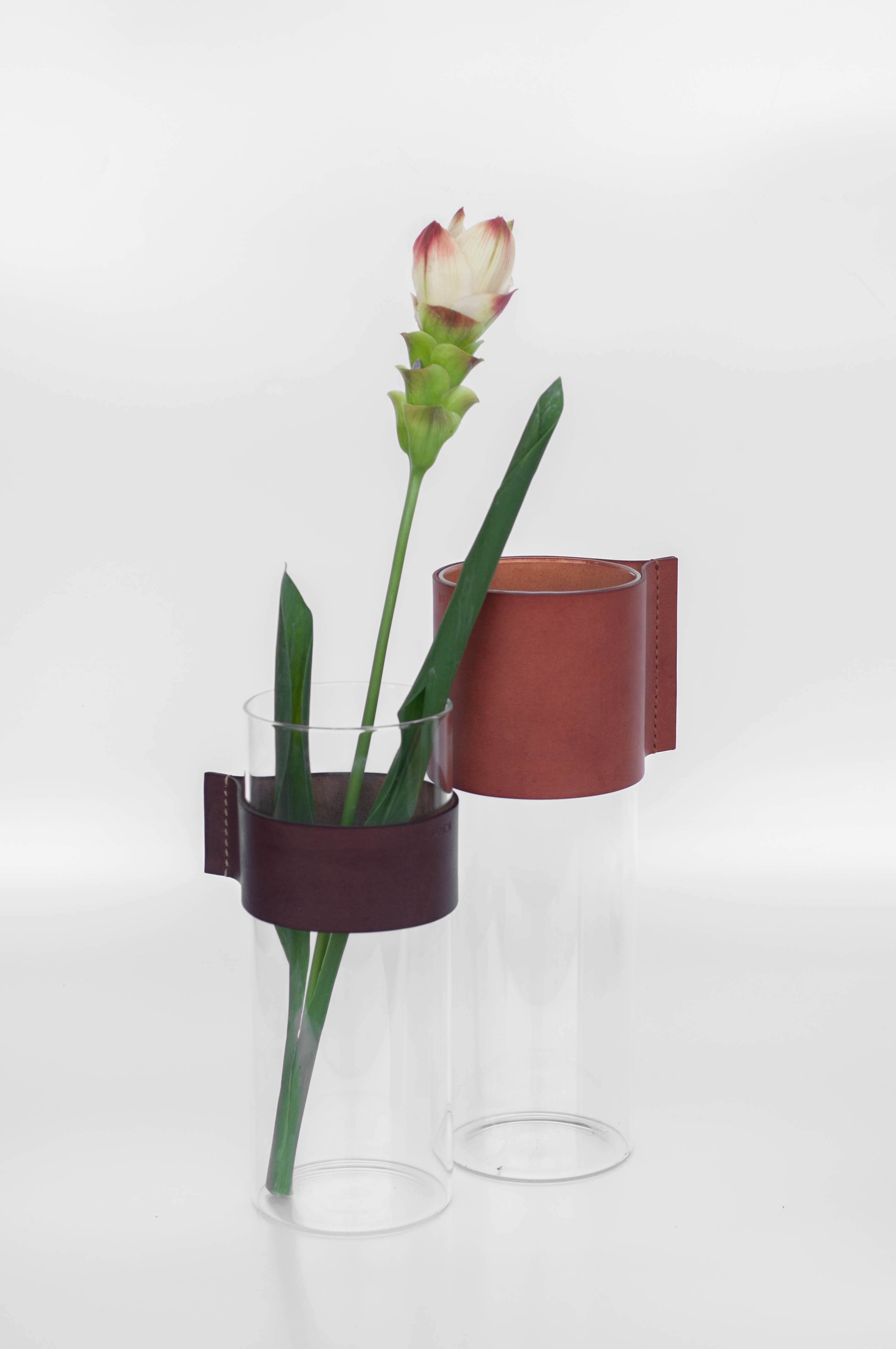 STRAP / Leather workshop / THE ISRAELI DESIGN DAY