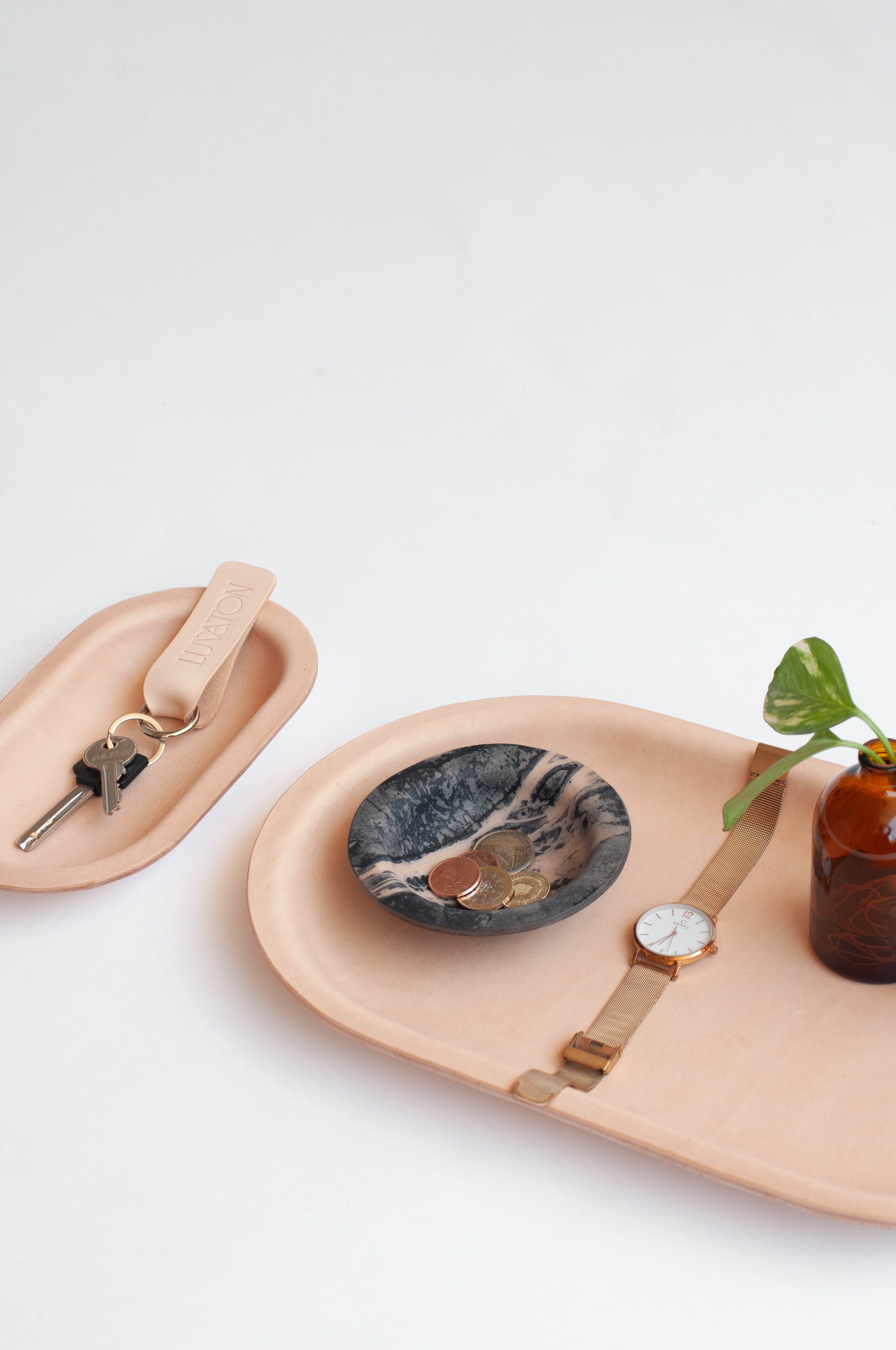 Luvaton Studio Leather tray